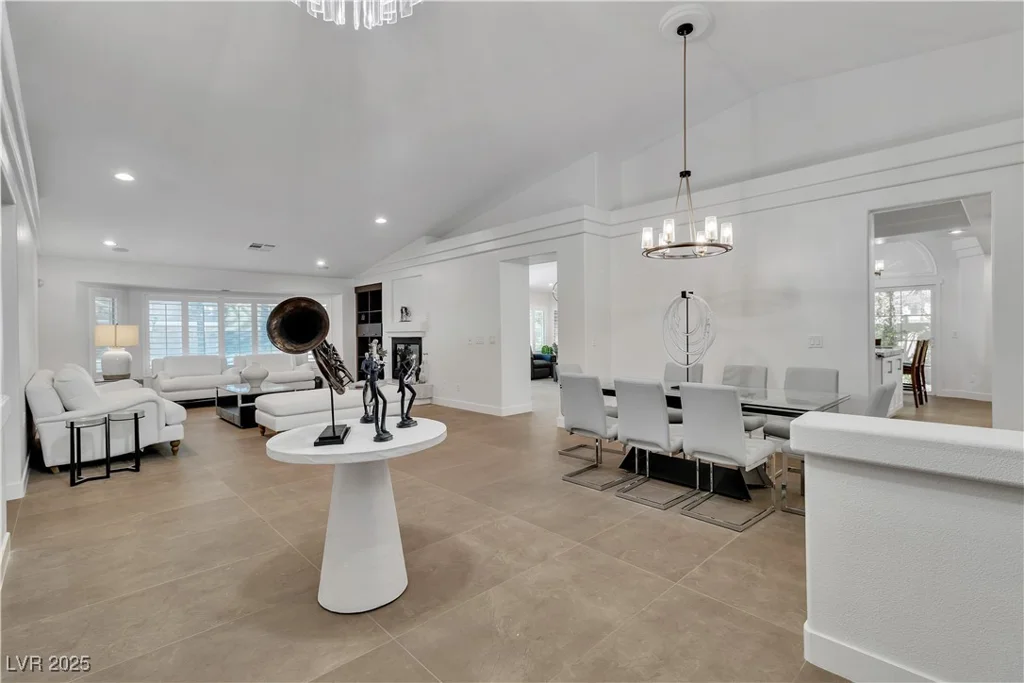 4196 Balmoral Castle, Las Vegas, NV 89141