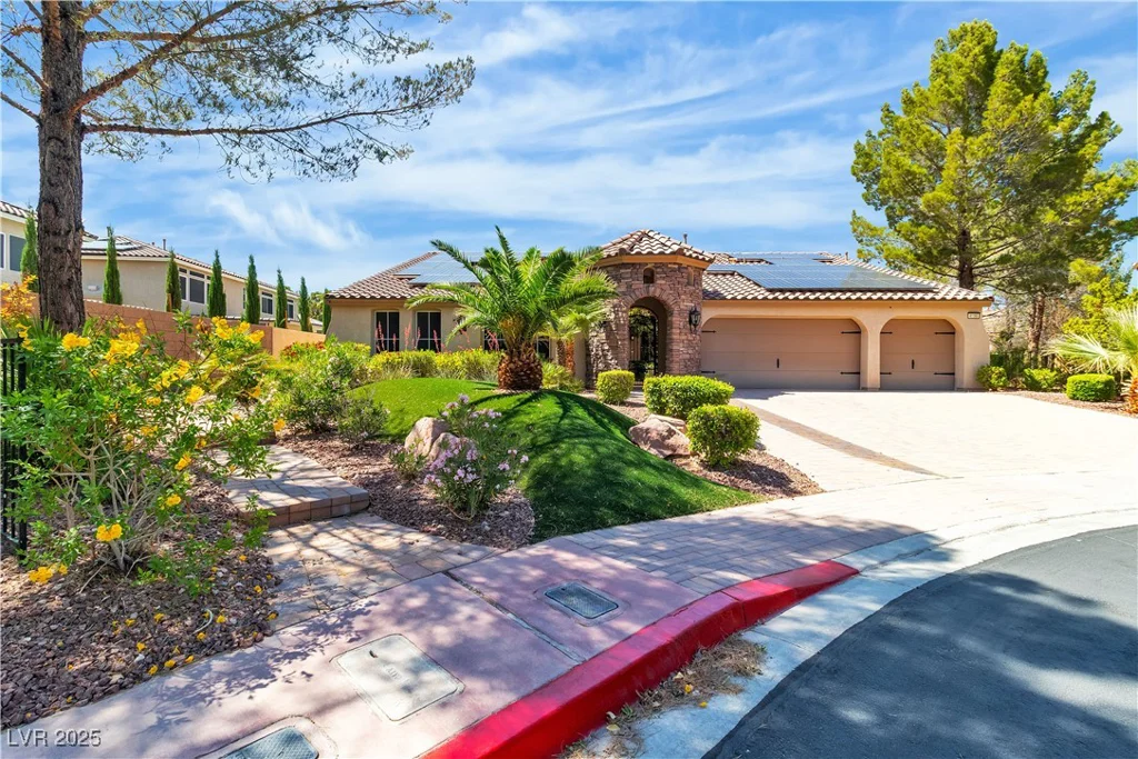 4196 Balmoral Castle, Las Vegas, NV 89141