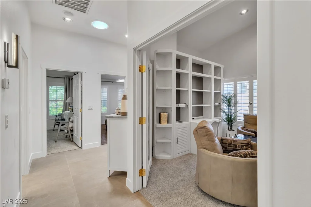 4196 Balmoral Castle, Las Vegas, NV 89141