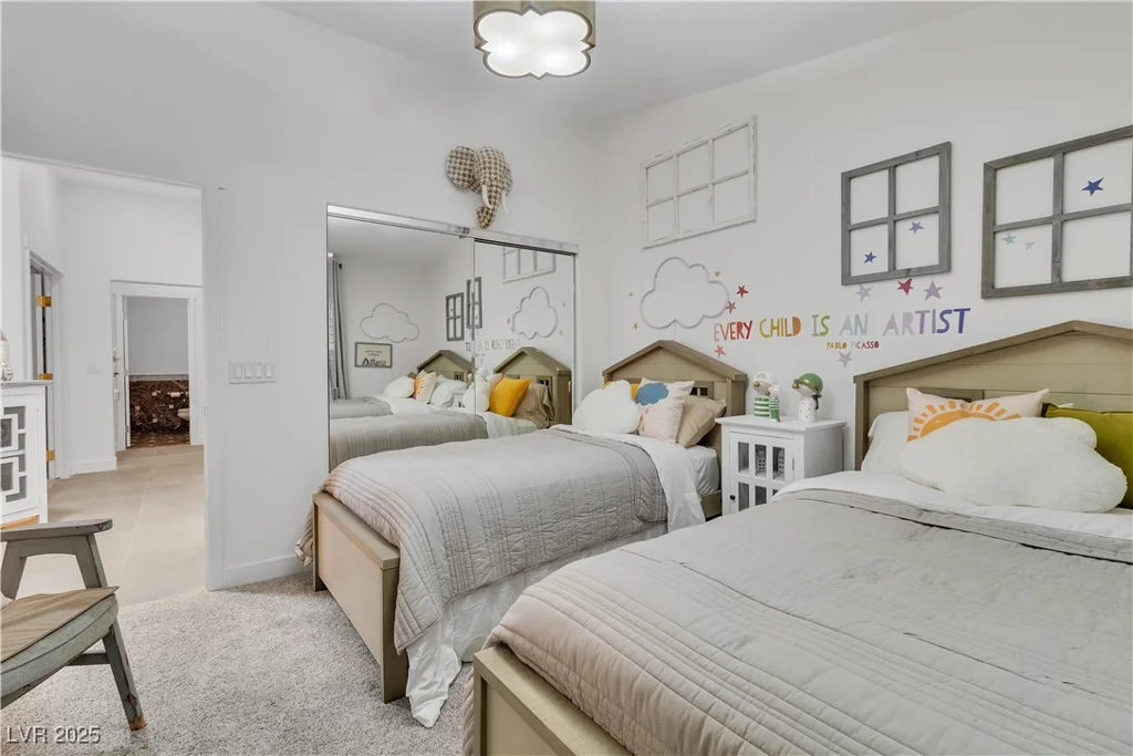 4196 Balmoral Castle, Las Vegas, NV 89141
