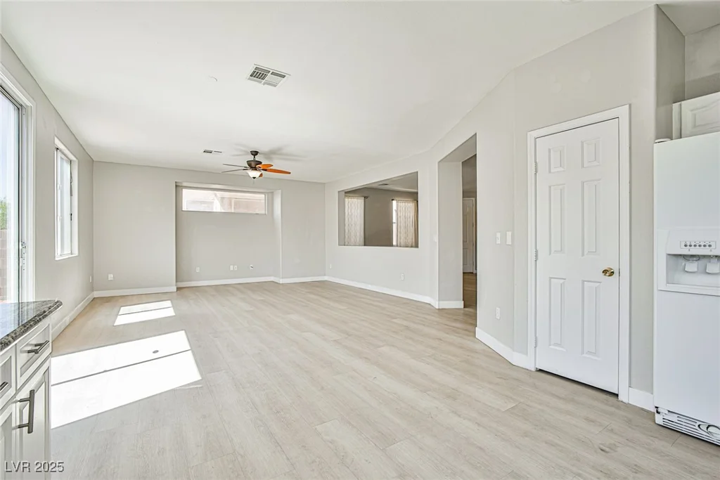 6747 Gold Yarrow, Las Vegas, NV 89148
