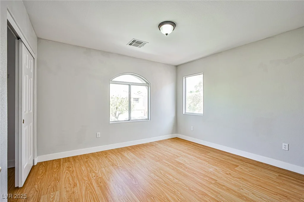 6747 Gold Yarrow, Las Vegas, NV 89148