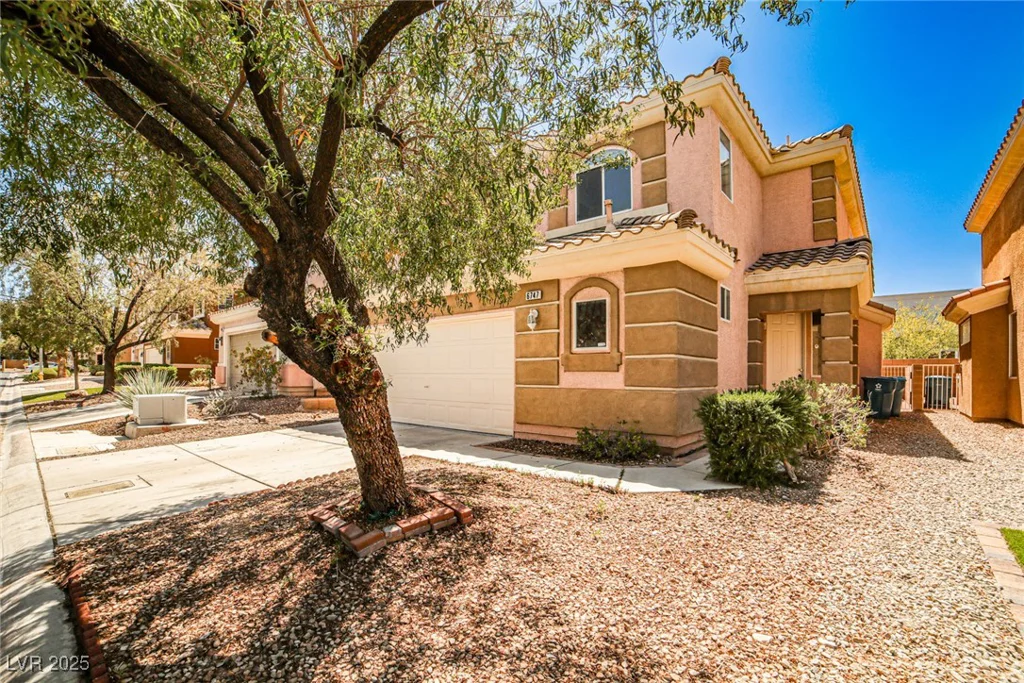 6747 Gold Yarrow, Las Vegas, NV 89148