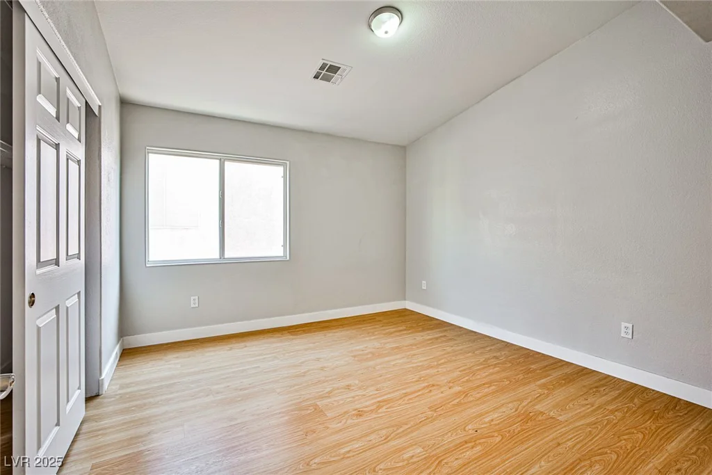 6747 Gold Yarrow, Las Vegas, NV 89148