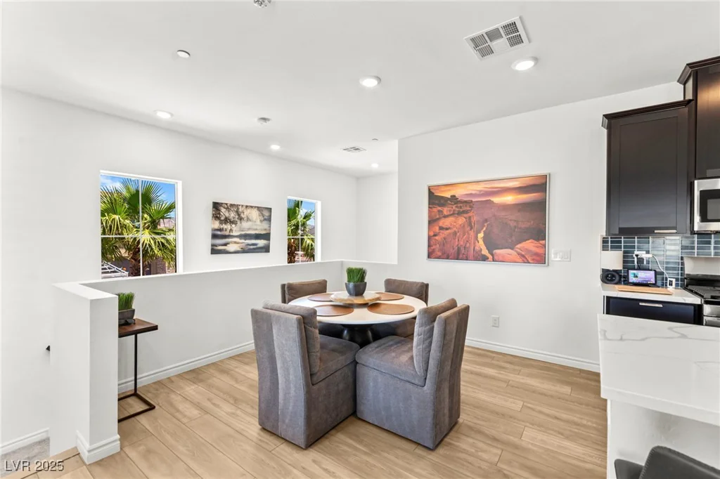 295 Callen Falls, Henderson, NV 89011
