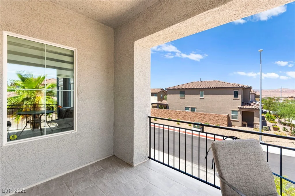 295 Callen Falls, Henderson, NV 89011