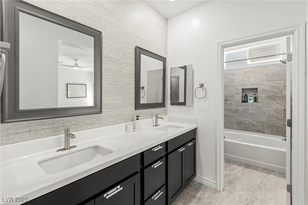 295 Callen Falls, Henderson, NV 89011