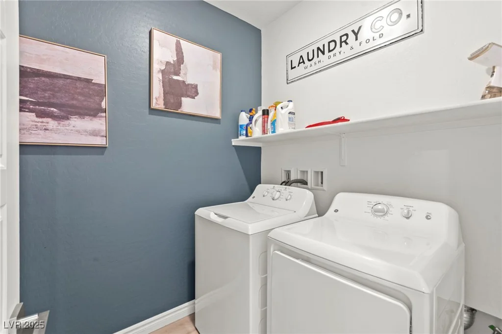 295 Callen Falls, Henderson, NV 89011