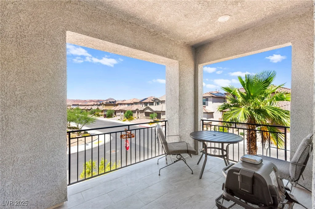 295 Callen Falls, Henderson, NV 89011
