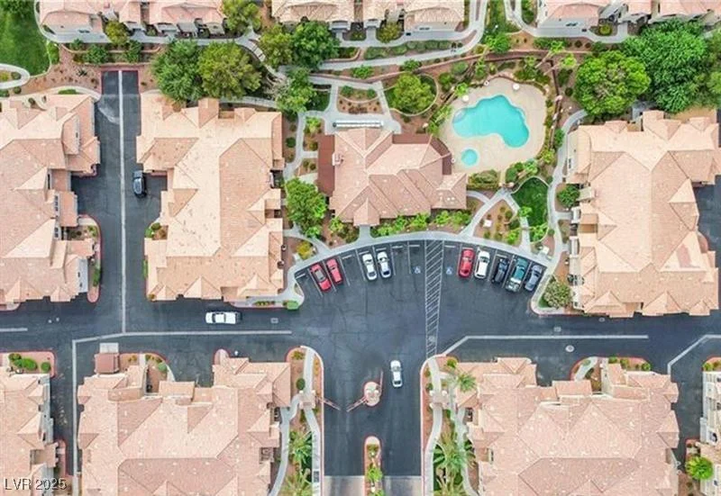 5855 Valley, North Las Vegas, NV 89031