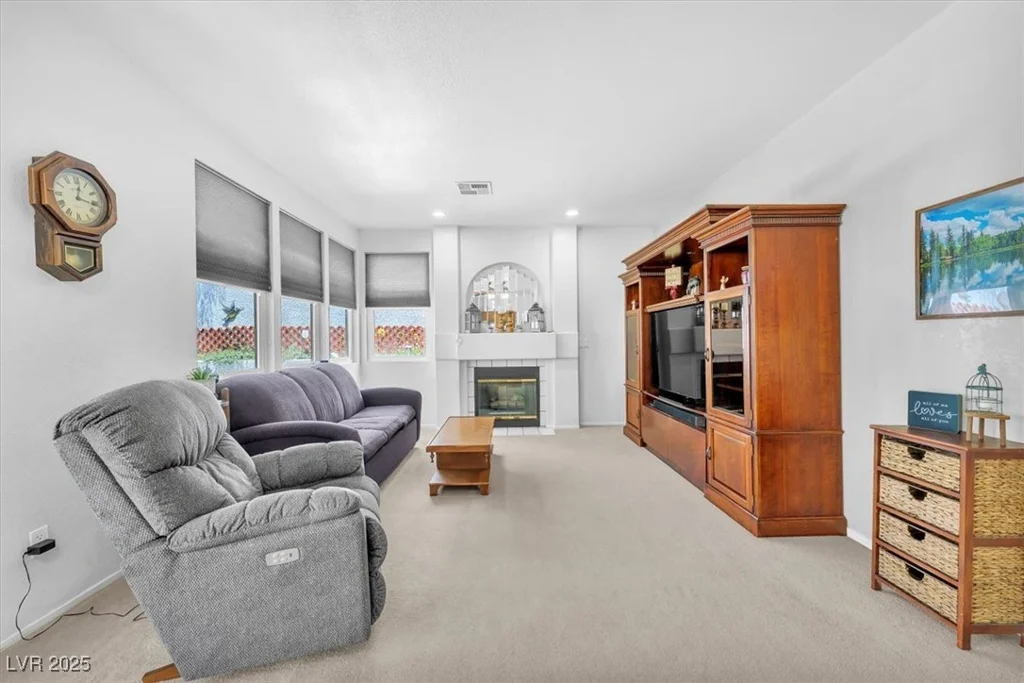 4871 La Princesa, North Las Vegas, NV 89031