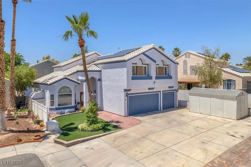 4871 La Princesa, North Las Vegas, NV 89031