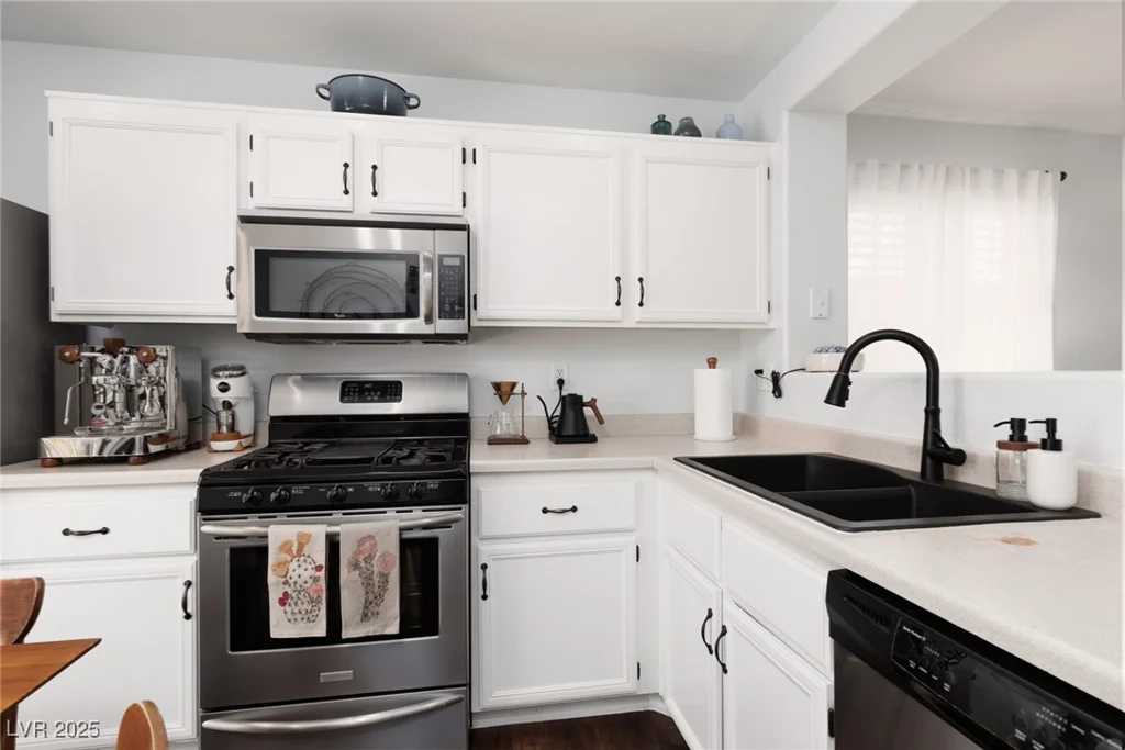820 Bernini, Las Vegas, NV 89144