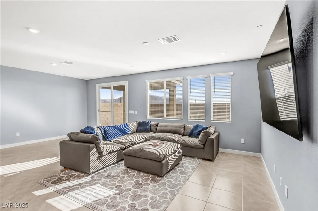 9886 Alpine Style, Las Vegas, NV 89166