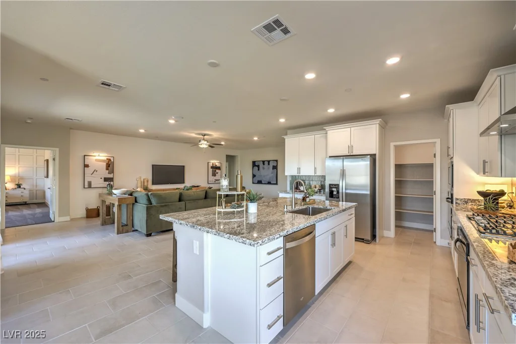 1044 FOREST FALCON, Henderson, NV 89011