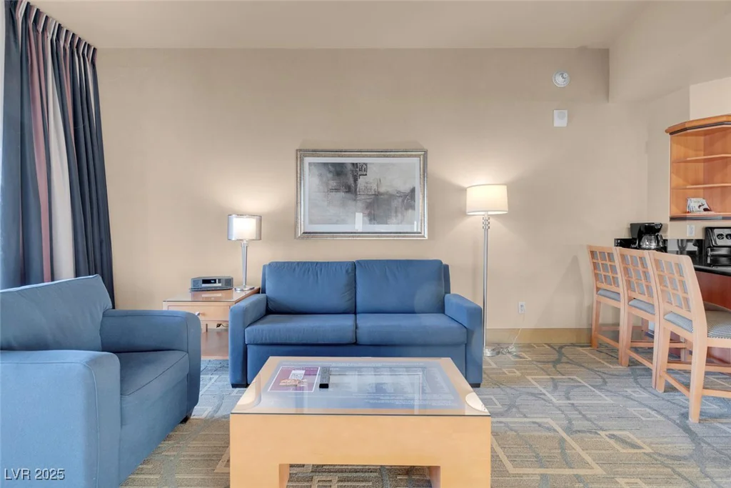 211 FLAMINGO, Las Vegas, NV 89169