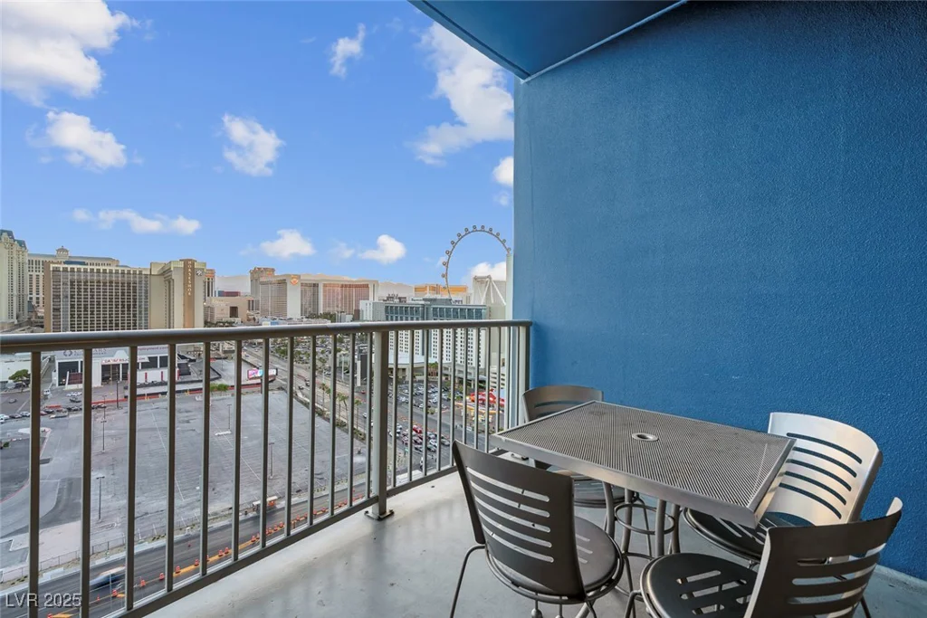 211 FLAMINGO, Las Vegas, NV 89169