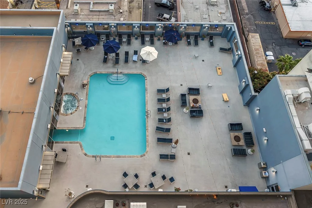 211 FLAMINGO, Las Vegas, NV 89169