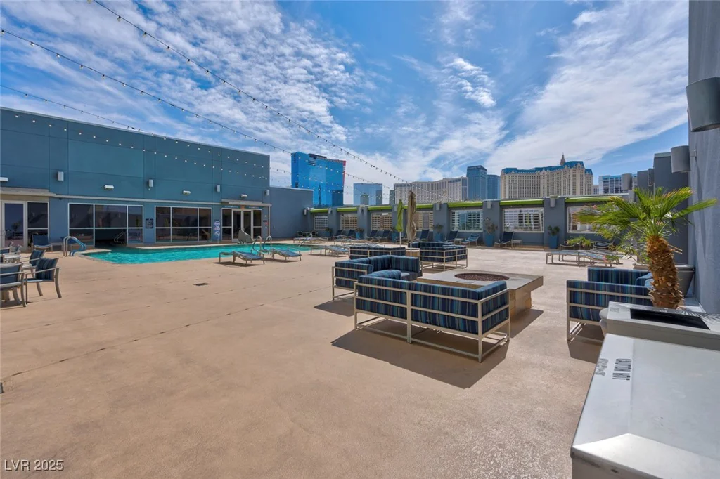 211 FLAMINGO, Las Vegas, NV 89169