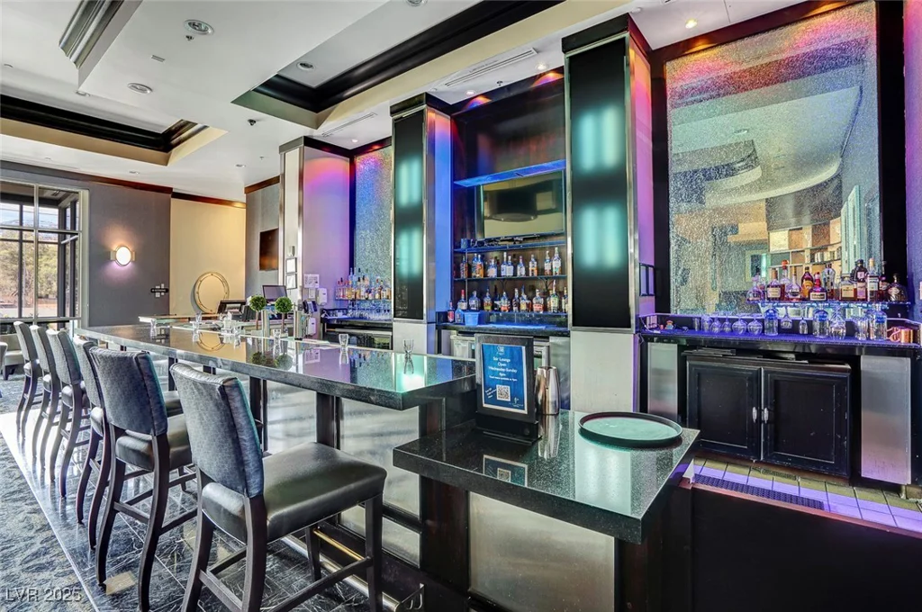 211 FLAMINGO, Las Vegas, NV 89169
