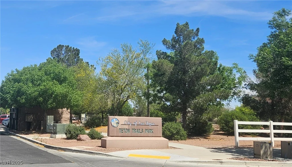 5043 Naff Ridge, Las Vegas, NV 89131