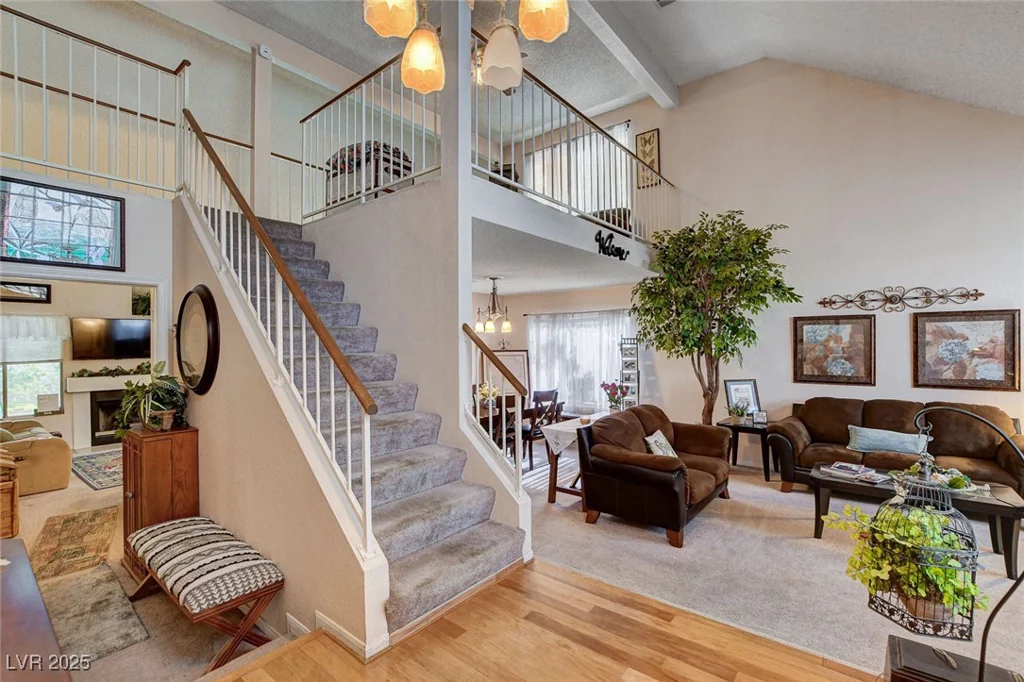 7109 Deepriver, Las Vegas, NV 89129