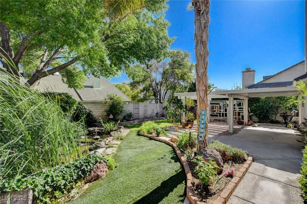 7109 Deepriver, Las Vegas, NV 89129