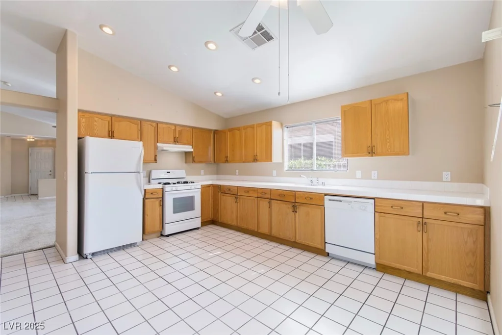 1409 Basin Brook, North Las Vegas, NV 89032