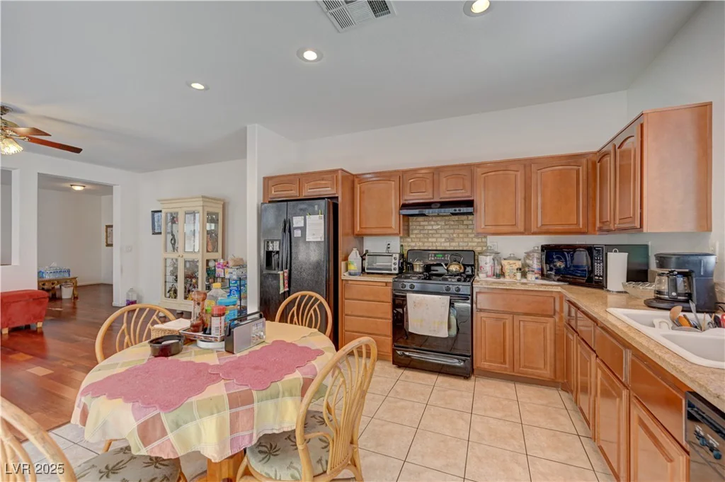 5548 Spearfish Lake, Las Vegas, NV 89148