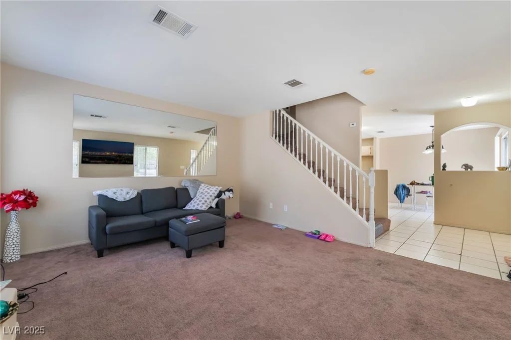 3950 Sandhill, Las Vegas, NV 89121