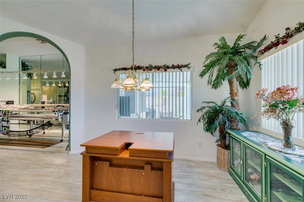 2200 Valley Heights, Henderson, NV 89052