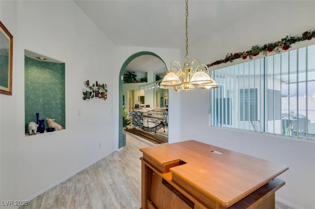 2200 Valley Heights, Henderson, NV 89052