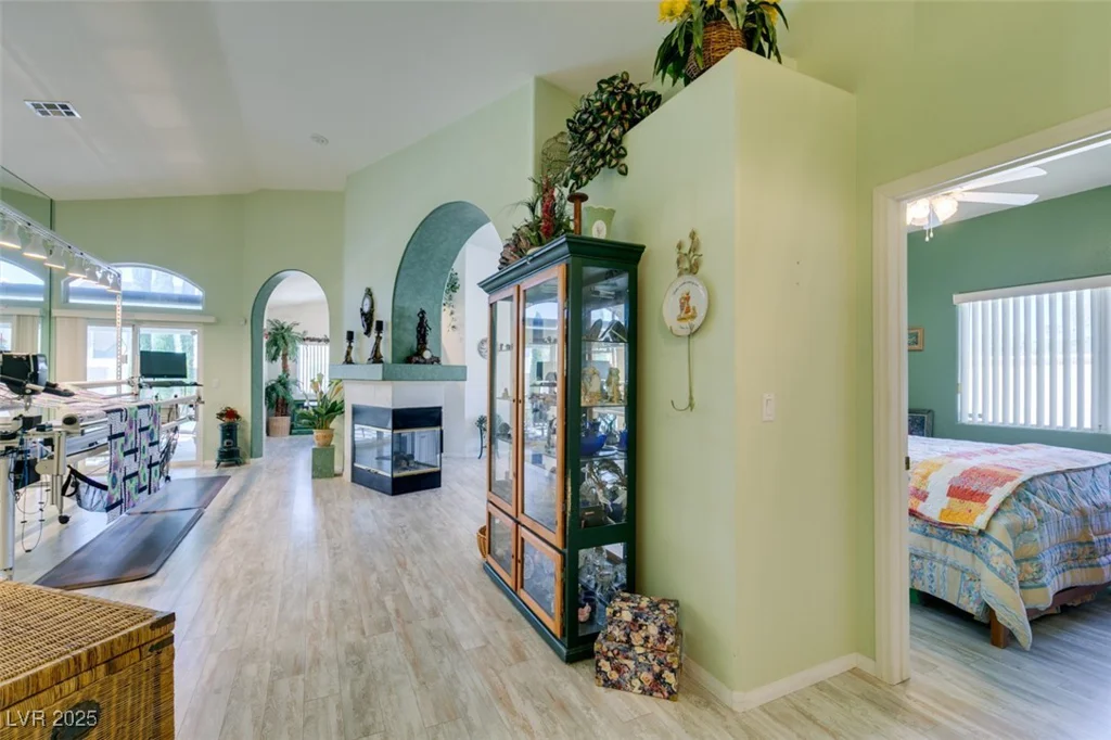 2200 Valley Heights, Henderson, NV 89052