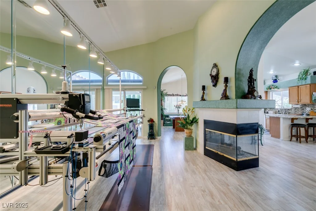 2200 Valley Heights, Henderson, NV 89052