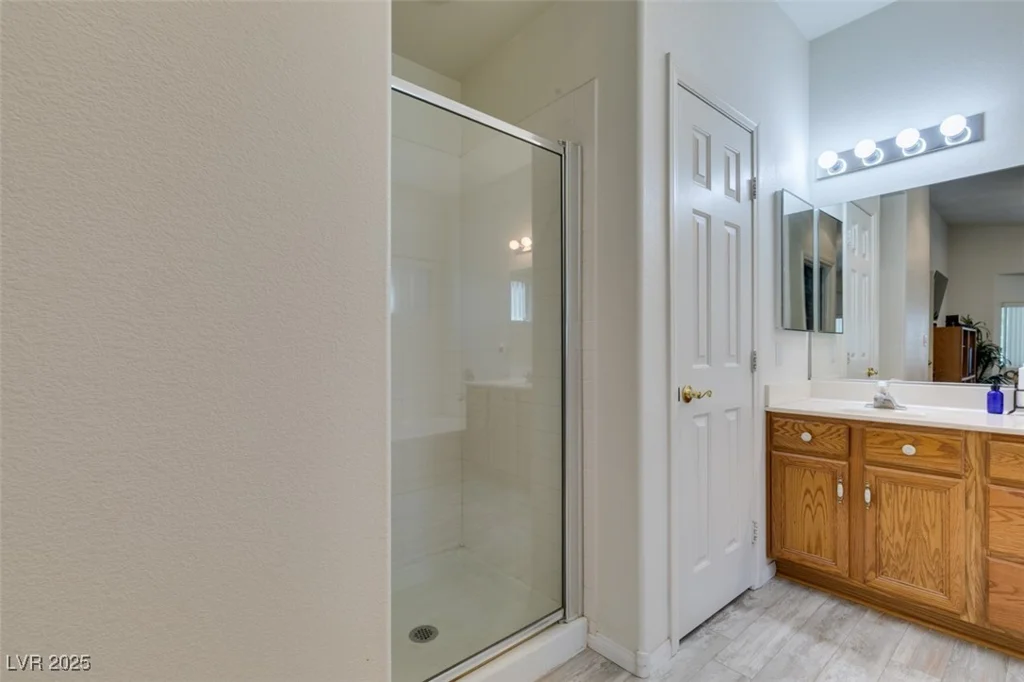 2200 Valley Heights, Henderson, NV 89052