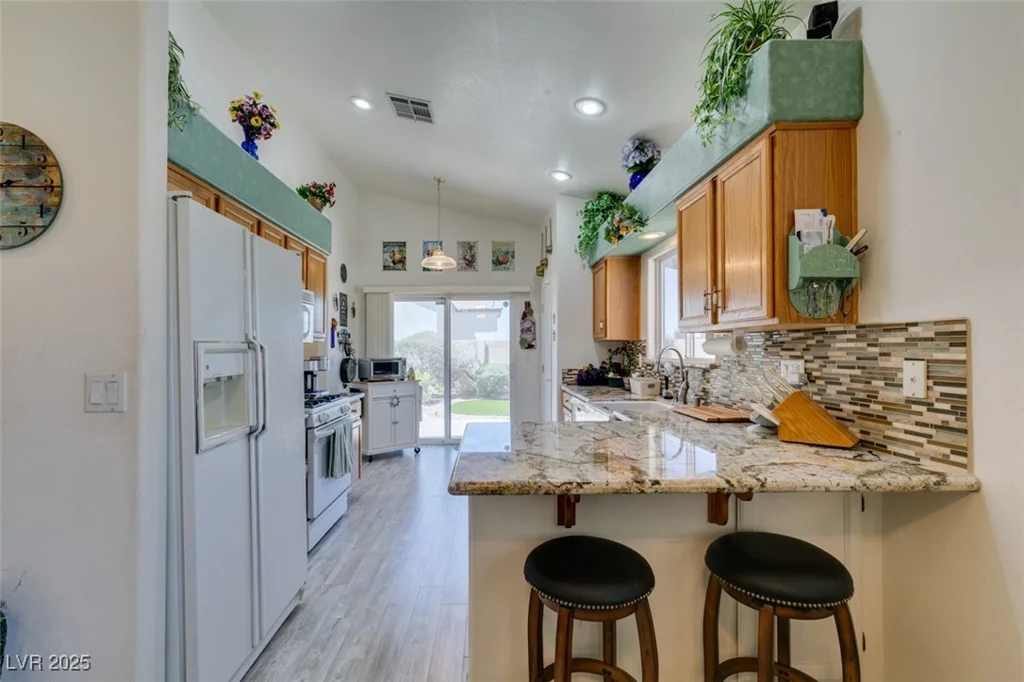 2200 Valley Heights, Henderson, NV 89052