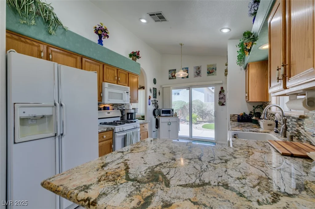 2200 Valley Heights, Henderson, NV 89052