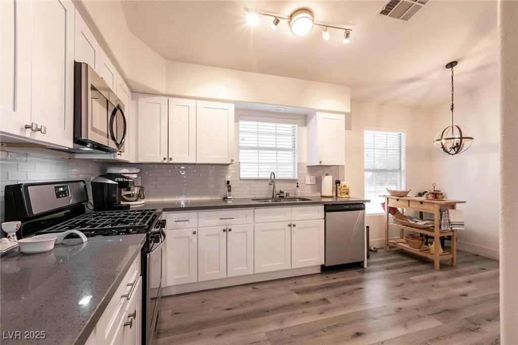 5028 Glenarden, Las Vegas, NV 89130
