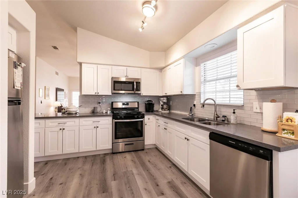 5028 Glenarden, Las Vegas, NV 89130