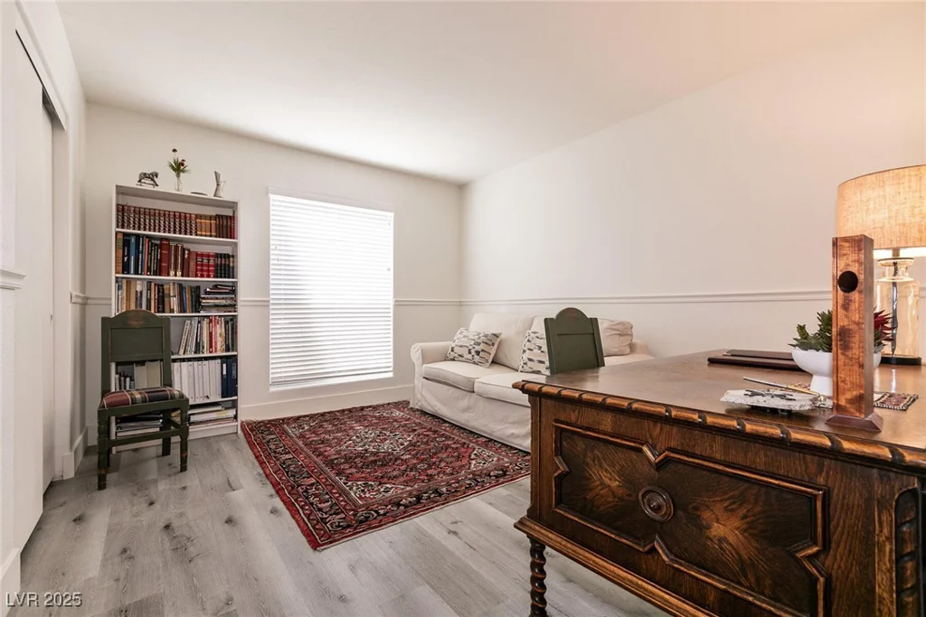 5028 Glenarden, Las Vegas, NV 89130