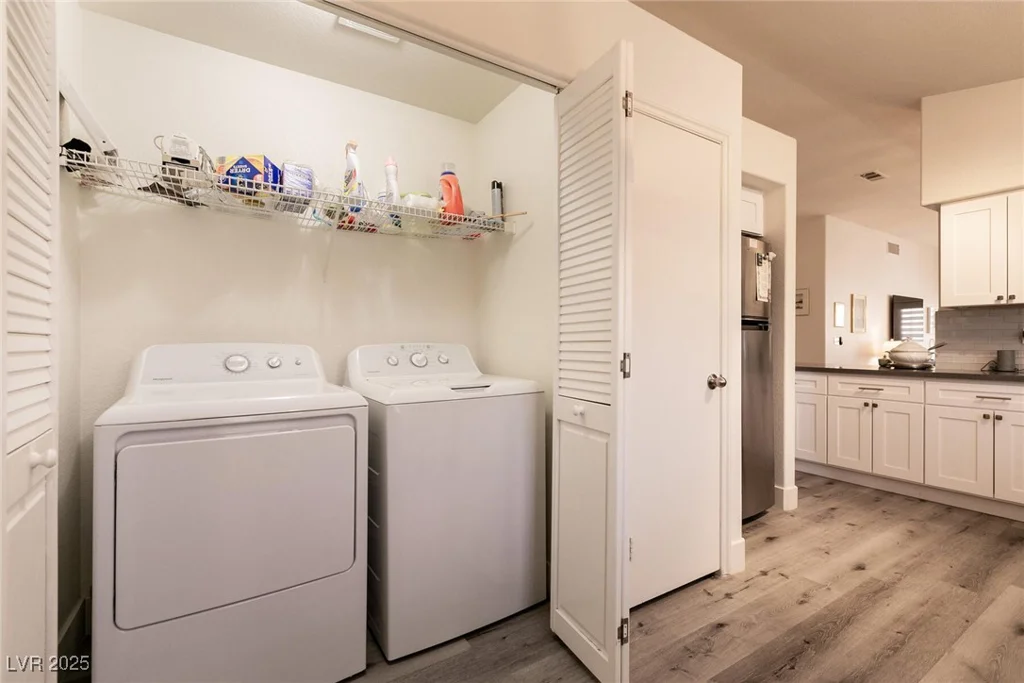 5028 Glenarden, Las Vegas, NV 89130
