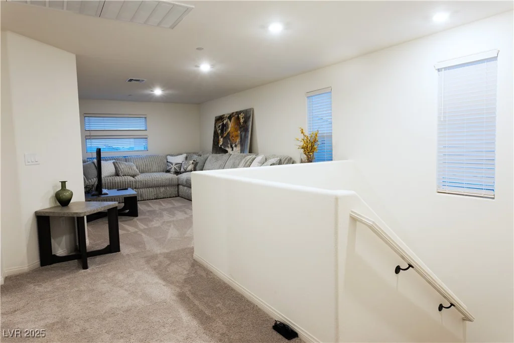 10021 Locking Biner, Las Vegas, NV 89166