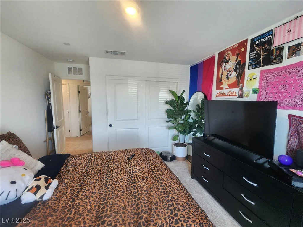 10021 Locking Biner, Las Vegas, NV 89166