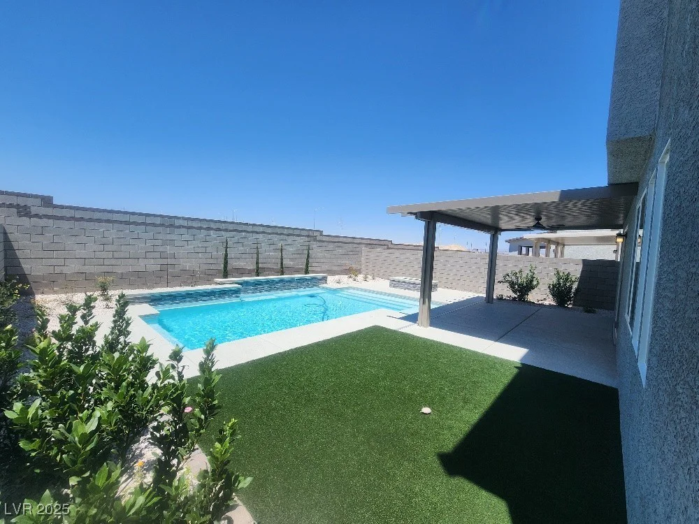 10021 Locking Biner, Las Vegas, NV 89166