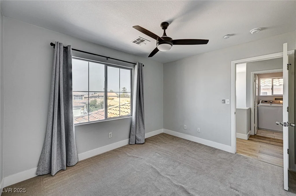 401 Sonoma Valley, Las Vegas, NV 89144