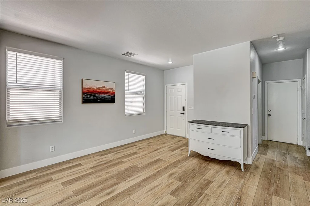 401 Sonoma Valley, Las Vegas, NV 89144