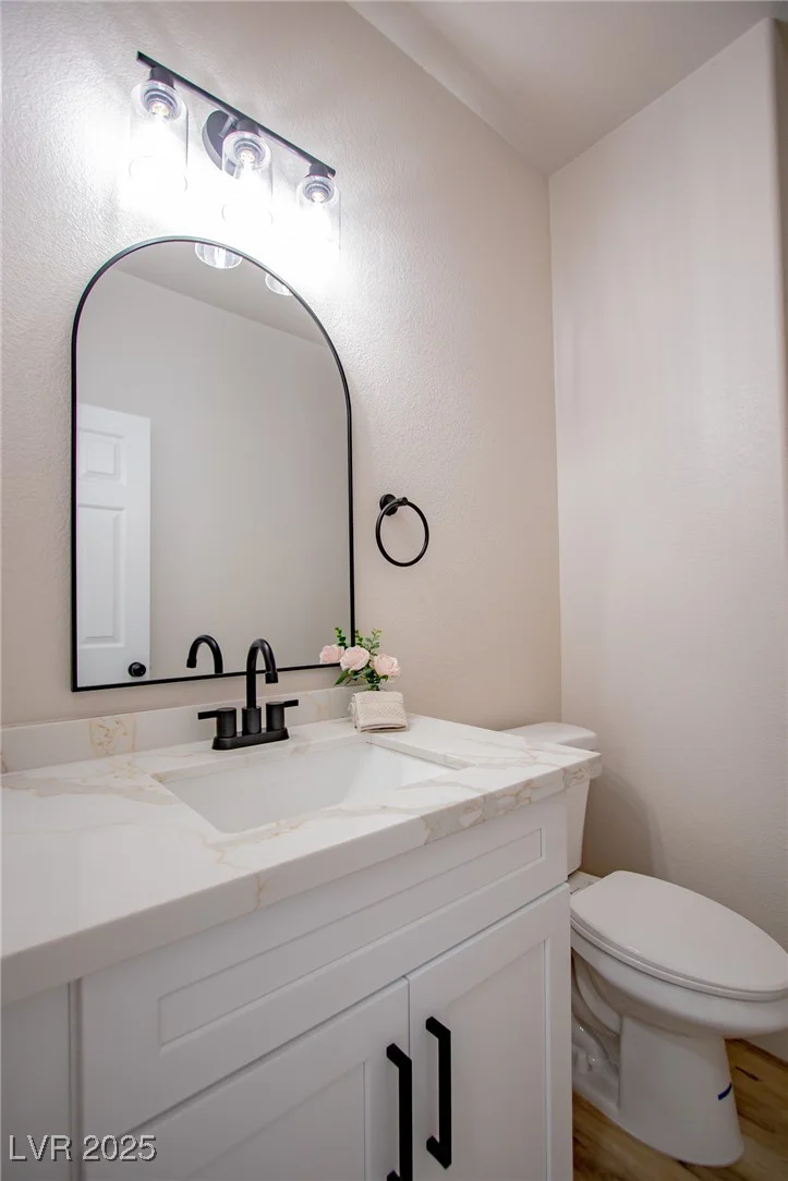 6387 Azurelyn, Las Vegas, NV 89122