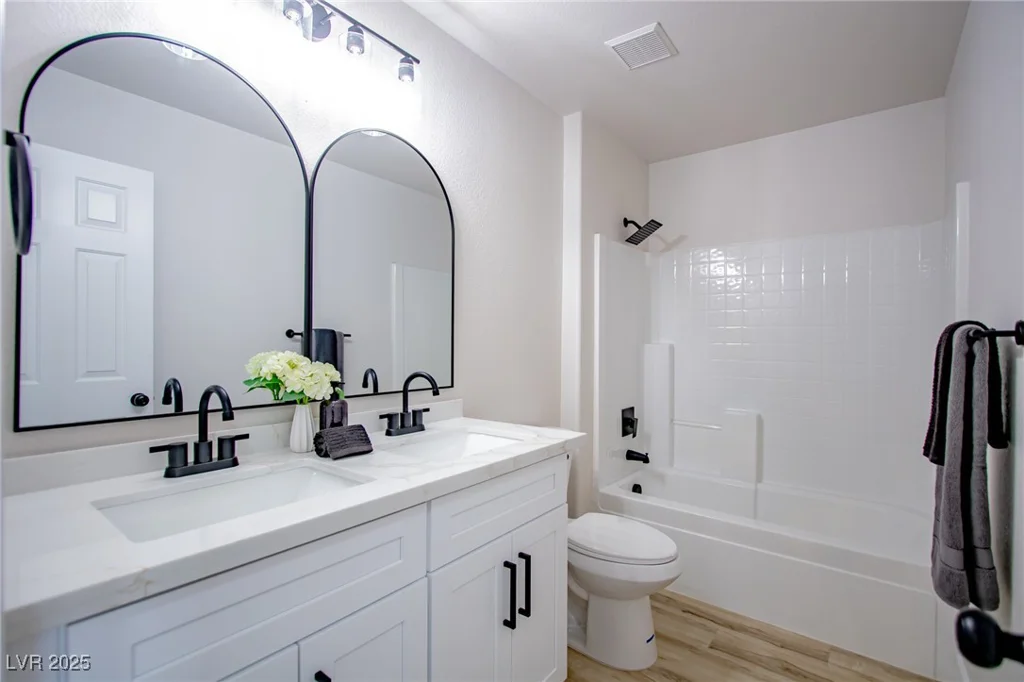 6387 Azurelyn, Las Vegas, NV 89122