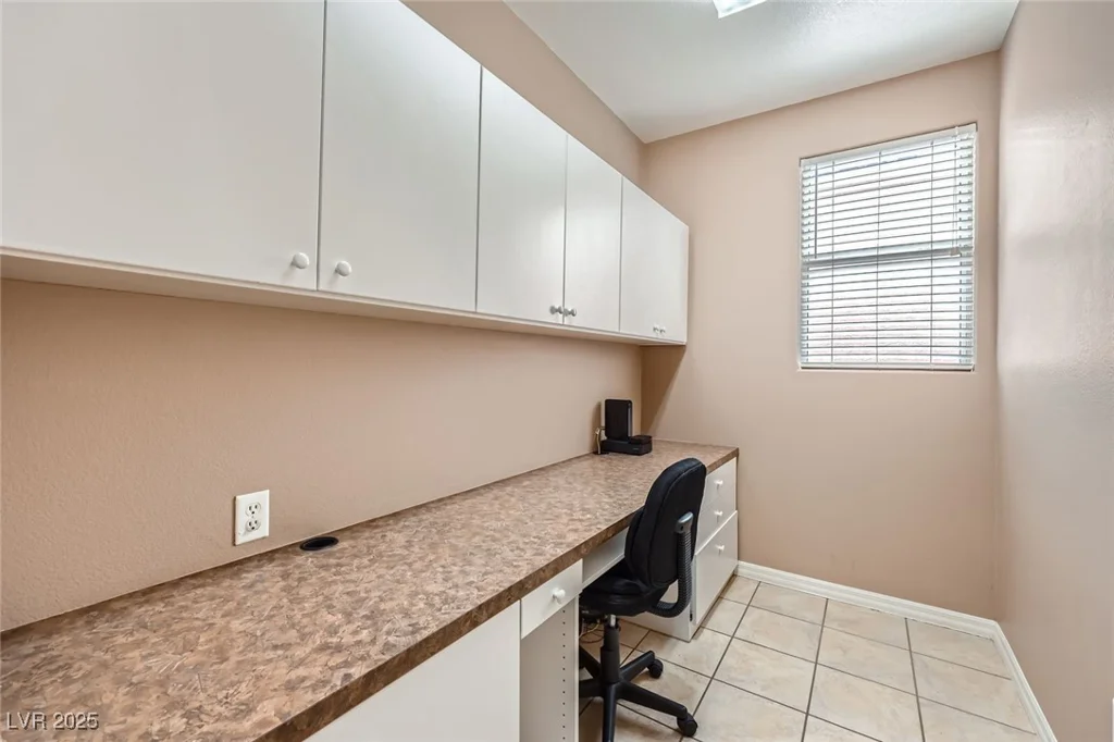 2784 Cherrydale Falls, Henderson, NV 89052