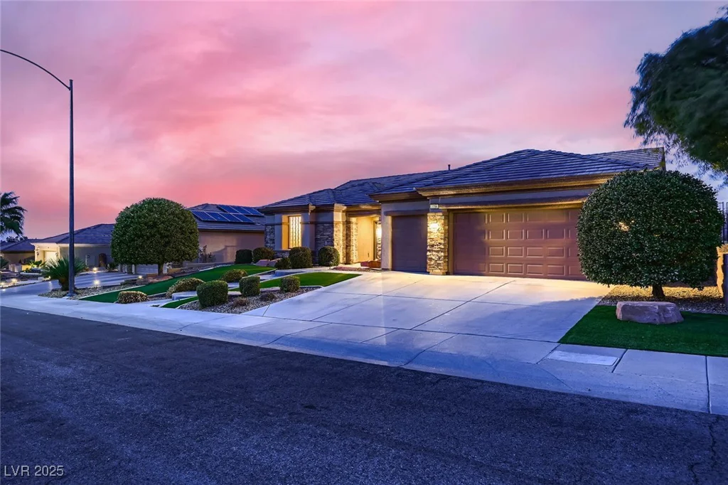 2784 Cherrydale Falls, Henderson, NV 89052